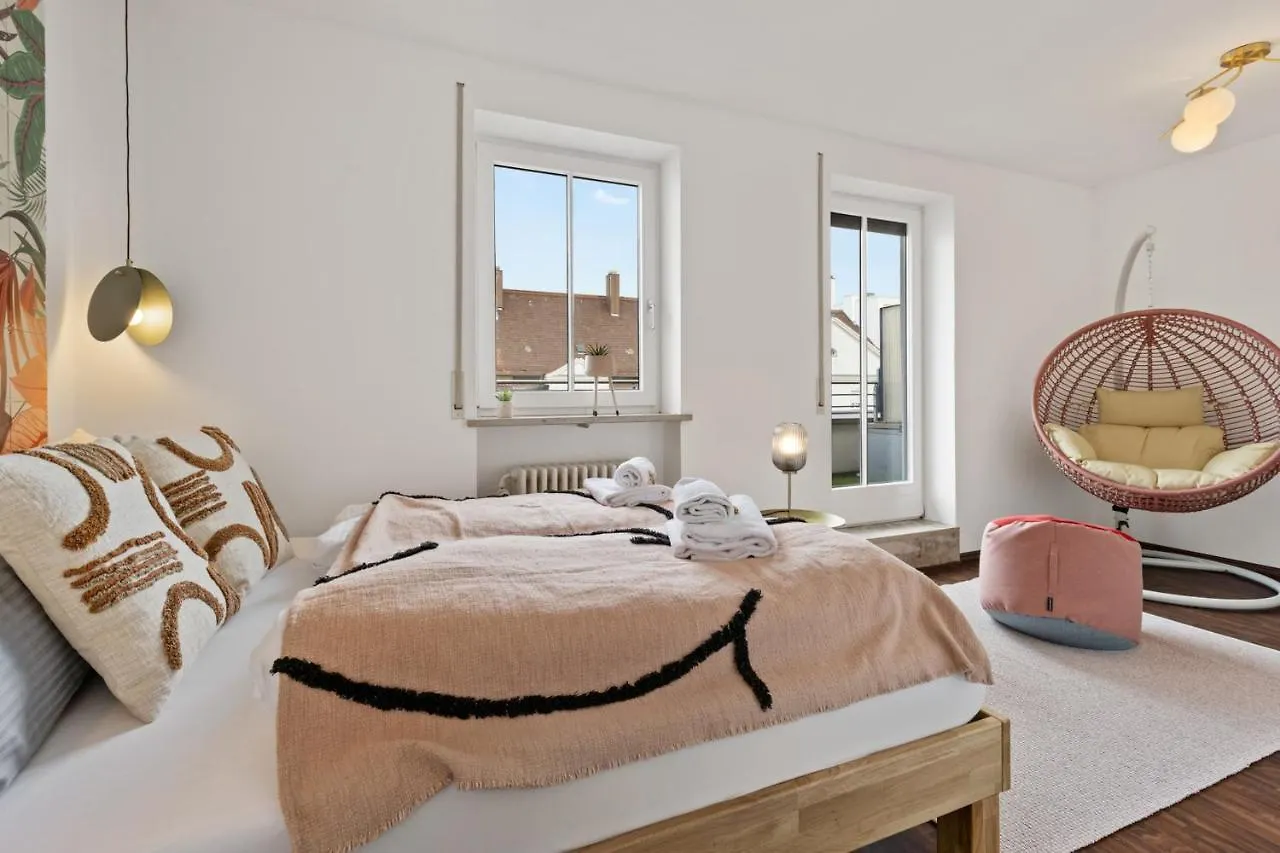 Arbio I Premium Penthouse Apartment Augsburg 0*,