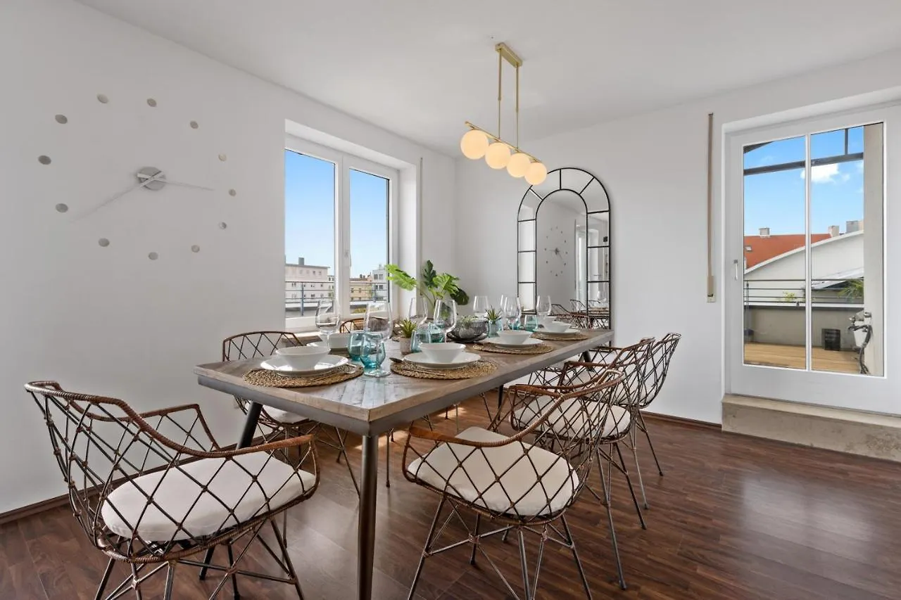 Arbio I Premium Penthouse Apartment Augsburg